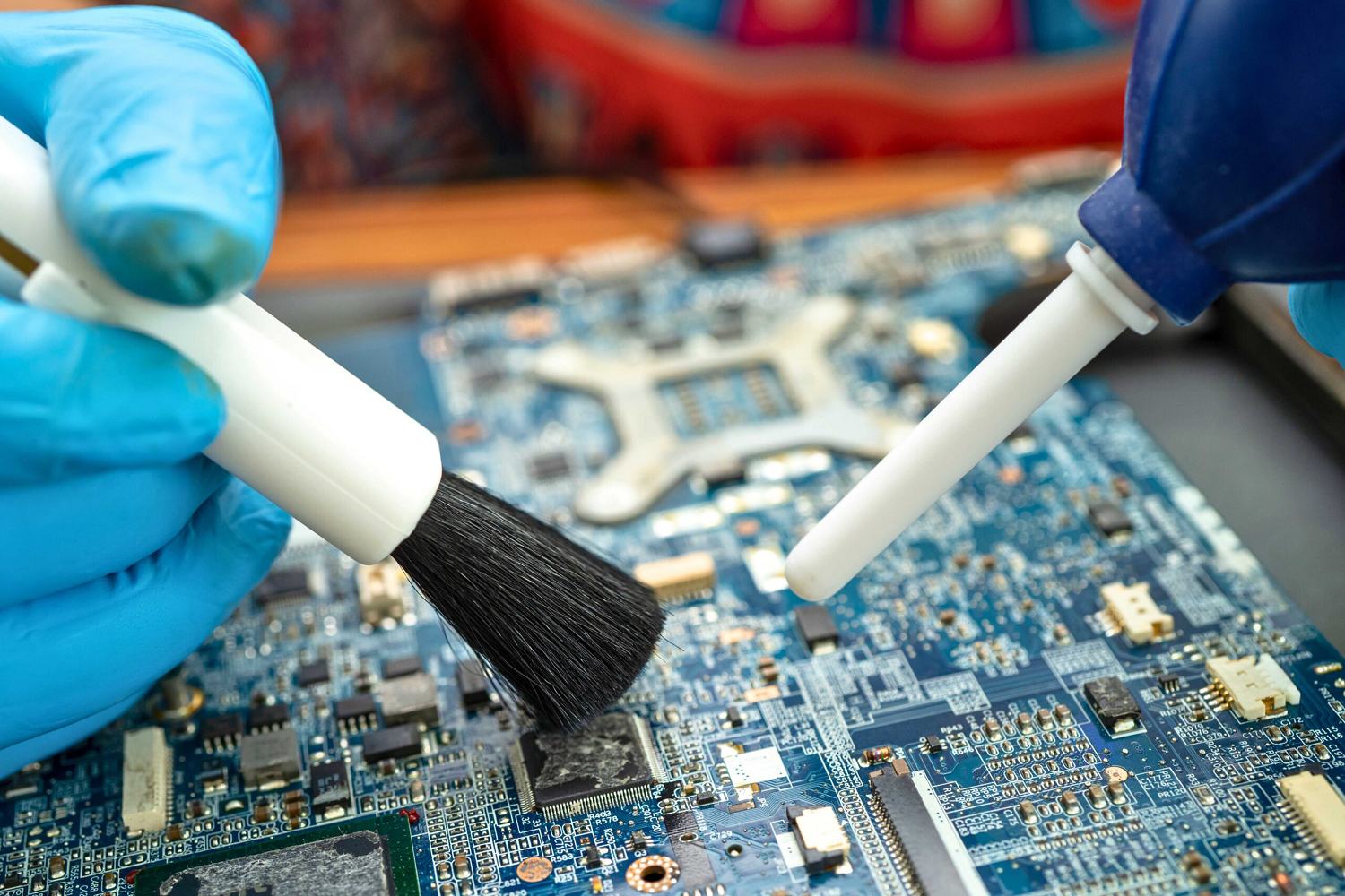 BT113 — How to Clean a Motherboard